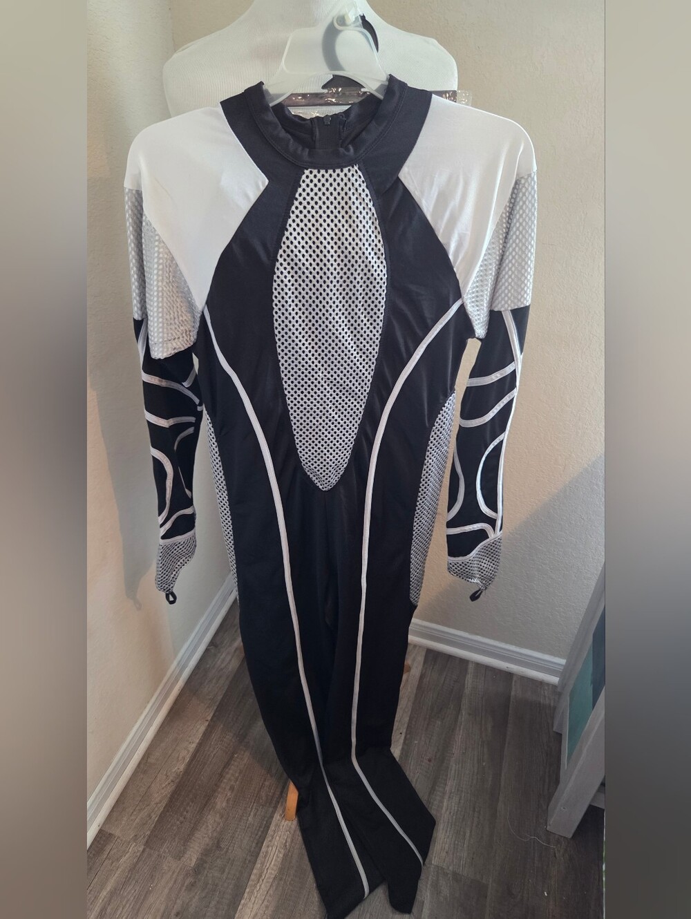 Jerry Beck Charades Hunger Games Hunter Jumpsuit Body Suit Ladies Med.